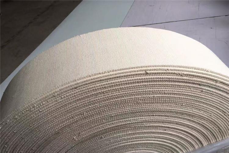 記住一個(gè)準(zhǔn)則 帆布分層輸送帶布層并非越多越好(圖2) 記住一個(gè)準(zhǔn)則 帆布分層輸送帶布層并非越多越好(圖2)