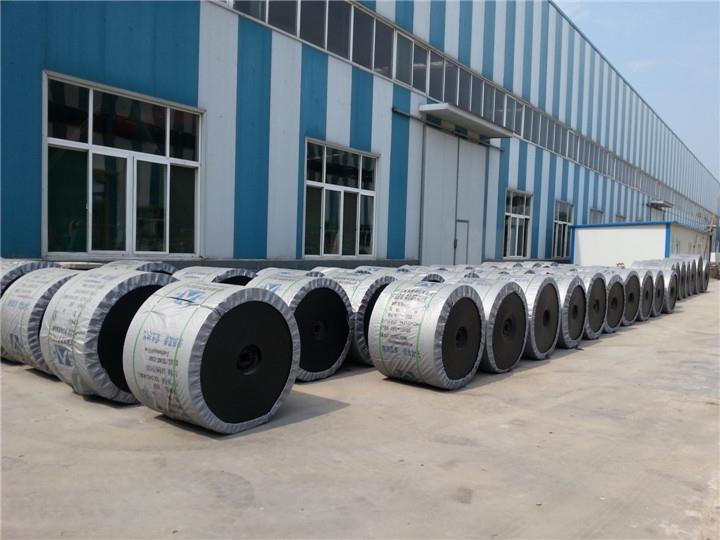 簡述使用PVC阻燃輸送帶應著重注意的事項(圖1) 簡述使用PVC阻燃輸送帶應著重注意的事項(圖1)