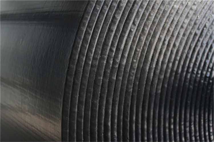 注意了 PVG阻燃輸送帶彎曲度將決定輸送帶拉伸效(圖1) 注意了 PVG阻燃輸送帶彎曲度將決定輸送帶拉伸效(圖1)